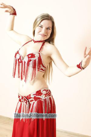 160002 - Elena Age: 40 - Russia