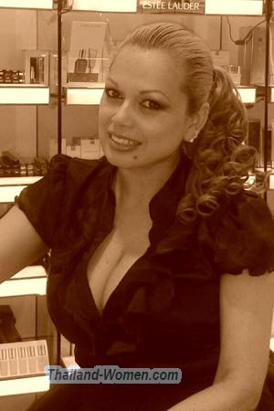 Ladies of Costa Rica