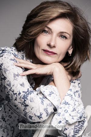 179399 - Elena Age: 62 - Russia