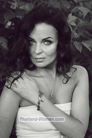 179617 - Irina Age: 46 - Russia