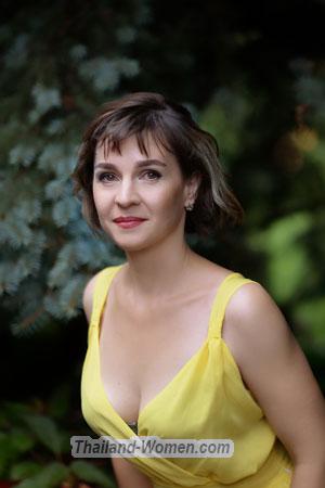183352 - Elena Age: 50 - Ukraine
