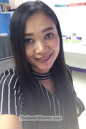 184325 - Thunyaluk Age: 35 - Thailand