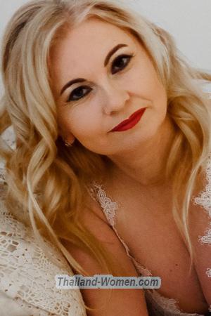 195758 - Irina Age: 52 - Russia