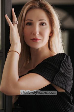 198629 - Zoya Age: 41 - Russia