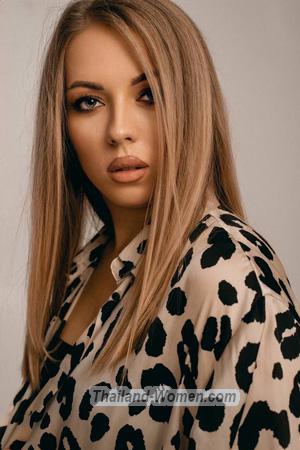 206074 - Olga Age: 30 - Ukraine