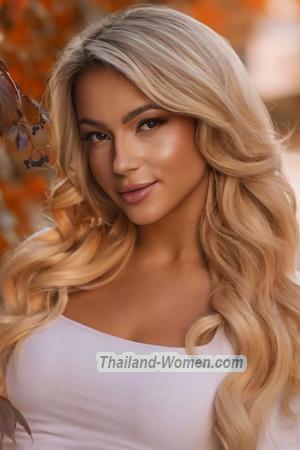 212206 - Aleksandra Age: 27 - Poland