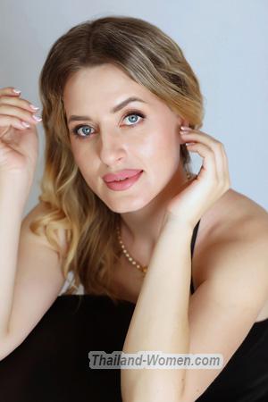 214863 - Daria Age: 38 - Ukraine