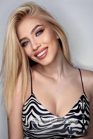 216504 - Oryna Age: 22 - Ukraine