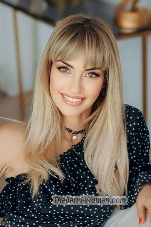 218808 - Diana Age: 46 - Ukraine