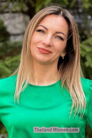 223524 - Iryna Age: 39 - Ukraine