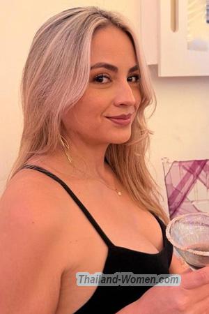 224609 - Yudy Age: 36 - Colombia