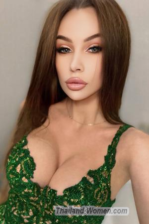 225052 - Anastasiia Age: 25 - Ukraine