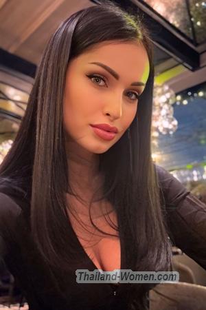 225643 - Daniela Age: 33 - Moldova