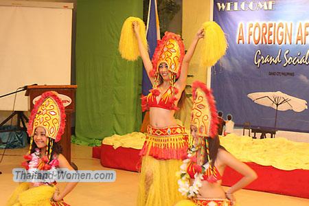 women-of-philippines-107