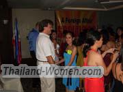 Philippine-Women-9403