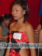 036-filipino-women